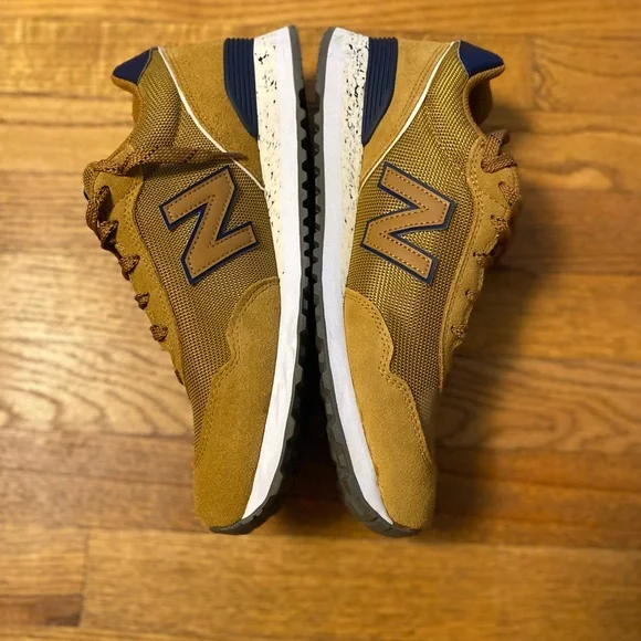 New Balance 515 V3 Classic Sneakers - Picture 2 of 5
